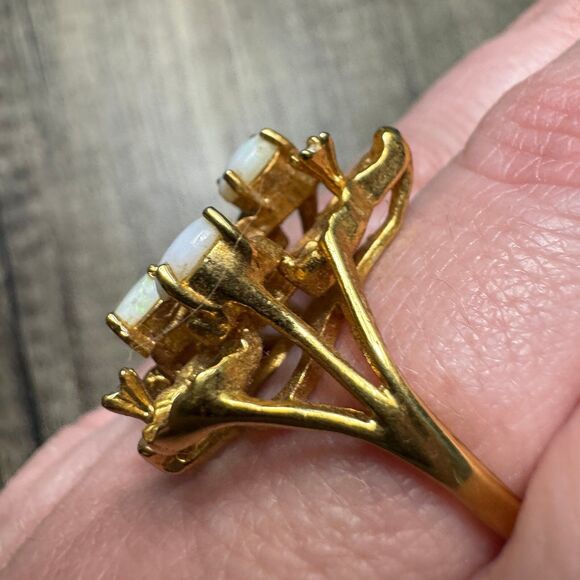 18k Gold Plated Opal Cluster Ring - Picture 5 of 12